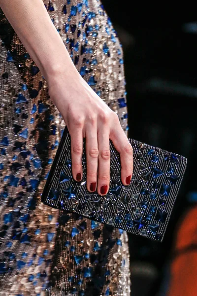 Look 115